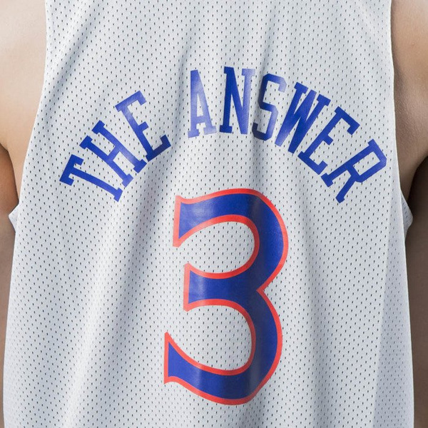 Mitchell & Ness Philadelphia 76ers Allen Iverson black / white Name / Number Reversible Mesh