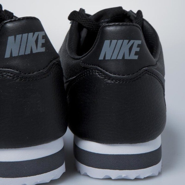 Sneakers buty Nike Classic Cortez Leather black / dark grey - white 749571-011