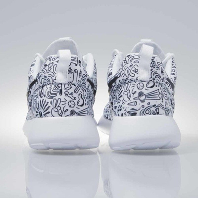 Sneakers buty Nike WMNS Roshe One Print Prem white / black (749986-100)