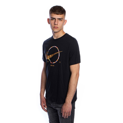 Koszulka Nike NSW Preheat Swoosh Tee czarna