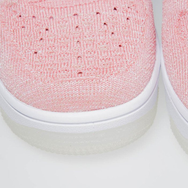 Sneakers buty Nike WMNS Air Force 1 Flyknit bright melon / bright melon 818018-802