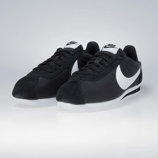 Sneakers buty Nike Classic Cortez Nylon black / white 807472-011