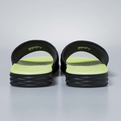 Nike sliders Benassi Solarsoft black / volt 705474-070