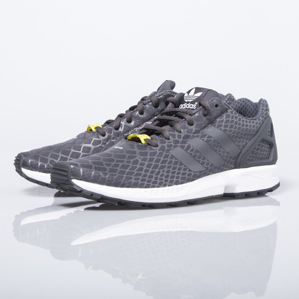 Sneakers buty Adidas Originals ZX Flux Techfit shadow black / white (S75488)