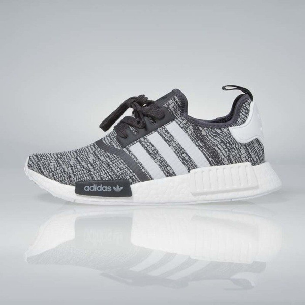 Sneakers buty Adidas Originals WMNS NMD_R1 utility black / footwear white / medium grey BY3035