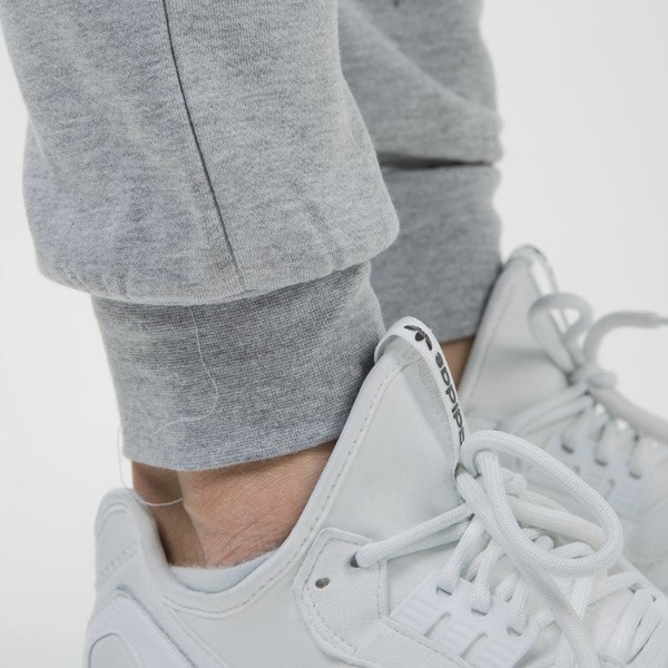 Majestic Athletic spodnie dresowe Renod Basic Slim Jogger New York Yankees grey MNY2370E2