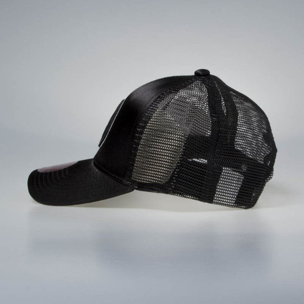 Czapka Mitchell & Ness Boston Celtics Cap black Satin Trucker