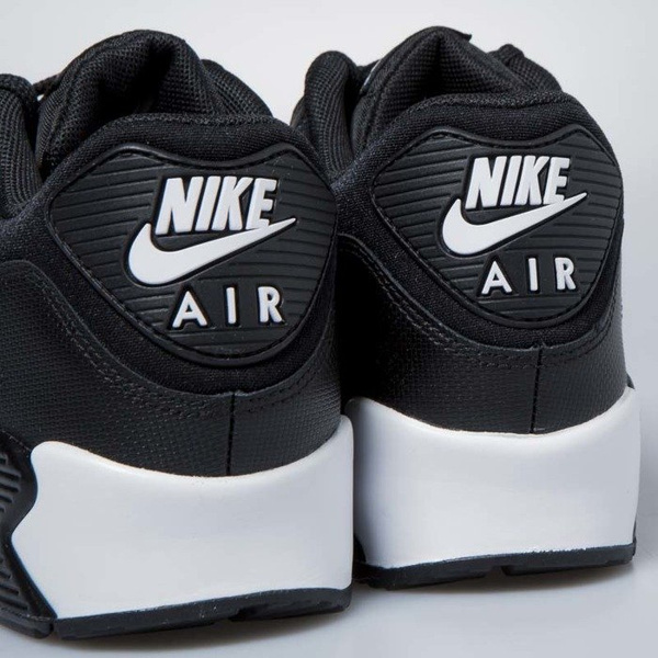 Sneakers buty Nike WMNS Air Max 90black / white 325213-047