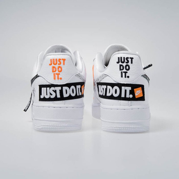 Sneakers buty Nike Air Force 1 '07 PRM JDI white-black-total orange (AR7719-100)