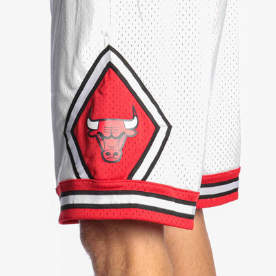 Szorty Mitchell & Ness Chicago Bulls białe Swingman Shorts