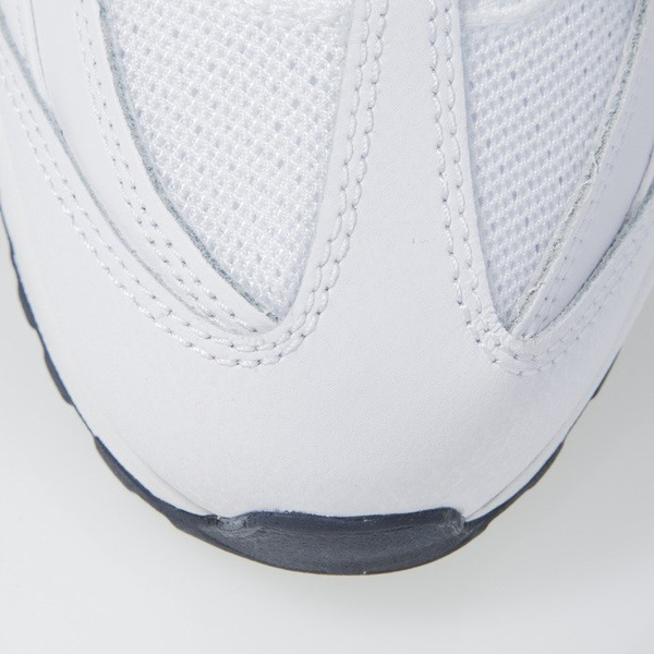 Sneakers buty Nike Air Max 95 Essential white / wolf grey-obsidian (749766-111)