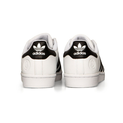 Sneakers buty Adidas Originals Superstar Vegan białe (FW2295)