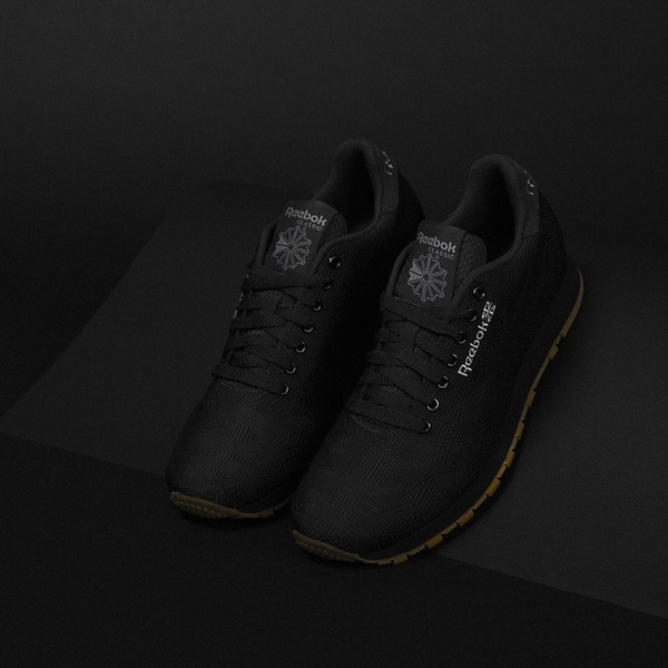 Sneakers buty Reebok Classic Runner Jacquard TC coal / black / mgh solid grey (V67886)