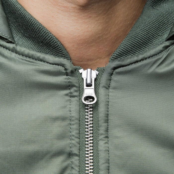 Urban Classics kurtka Hooded Basic Bomber Jacket olive (TB1456)