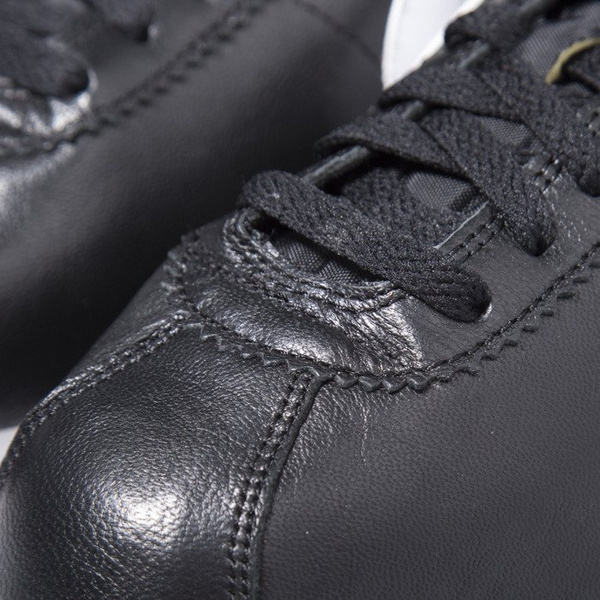 Sneakers buty Nike Classic Cortez Premium black / white (807480-010)