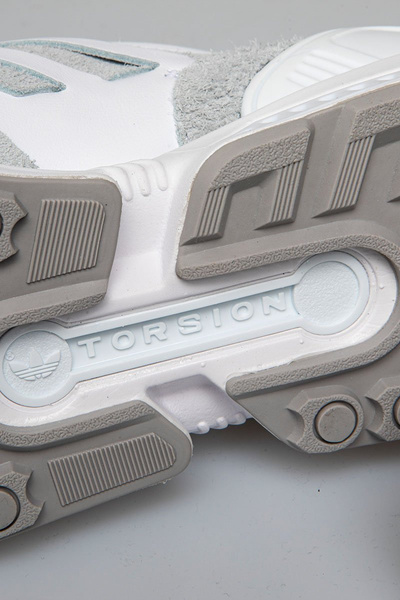 Sneakers buty Adidas Originals ZX 8000 Minimalist Icons białe (FZ3542)