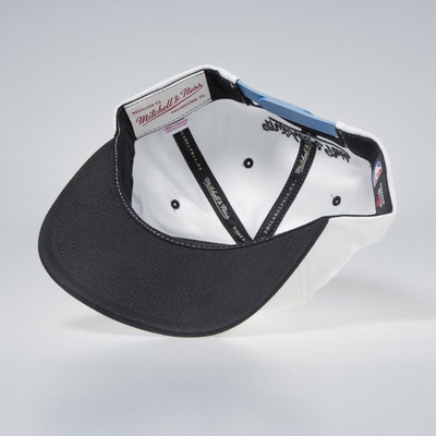 Mitchell & Ness cap snapback Chicago Bulls black / white
