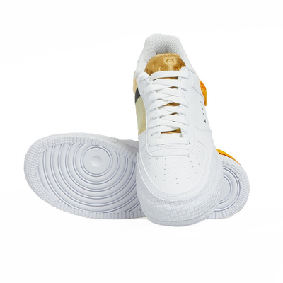 Sneakers buty Nike Air Force 1-Type white/university gold (AT7859-100)