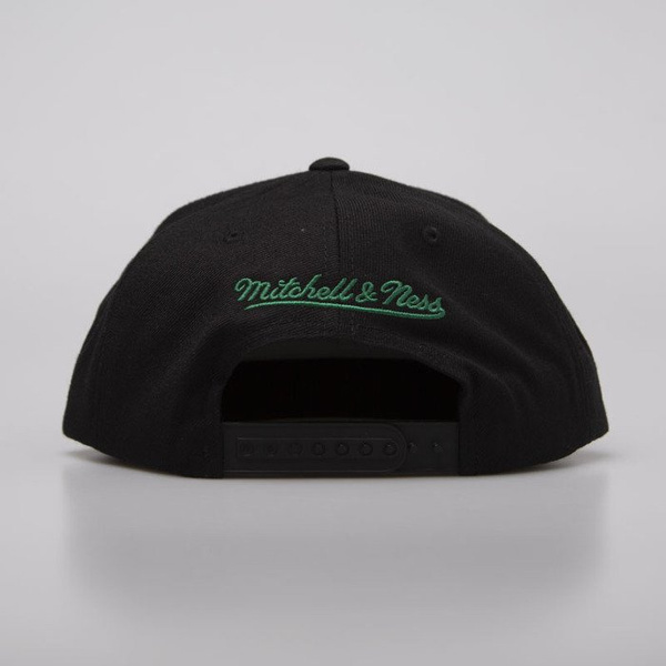 Mitchell & Ness czapka snapback Boston Celtics black Wool Solid Snapback