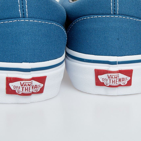 Sneakers buty Vans Classic Slip-On navy (VN000EYENVY1)