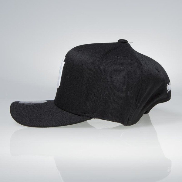 Cap Mitchell & Ness snapback M&N Logo black Team Logo High Crown Flexfit 110