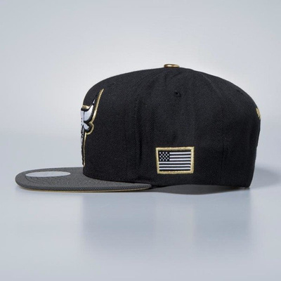 Mitchell & Ness cap snapback Chicago Bulls black Gold Tip