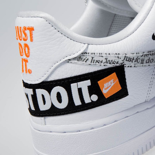 Sneakers buty Nike Air Force 1 '07 PRM JDI white-black-total orange (AR7719-100)