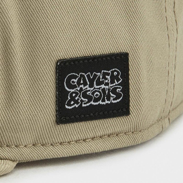 Czapka z daszkiem Cayler & Sons strapback WL Hyped Garfield sand / red