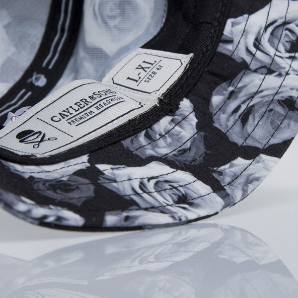 Cayler & Sons kapelusz bucket Roses white / black (CAY-SS15-42-01)