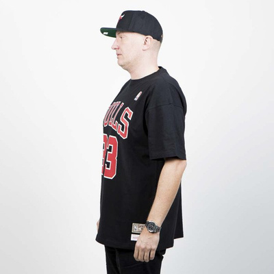 Mitchell & Ness T-shirt Chicago Bulls #33 Scottie Pippen black Name & Number Traditional