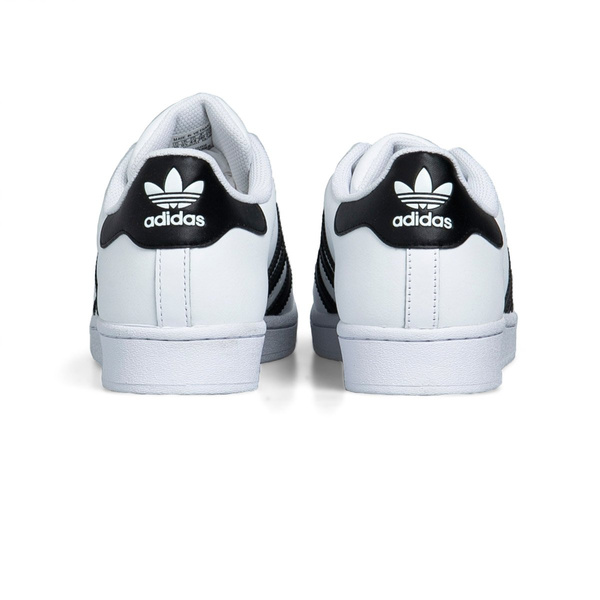 Sneakers buty Adidas Originals Superstar białe (EG4958)
