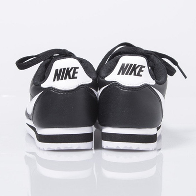 Nike WMNS Classic Cortez Leather black / white (807471-010)