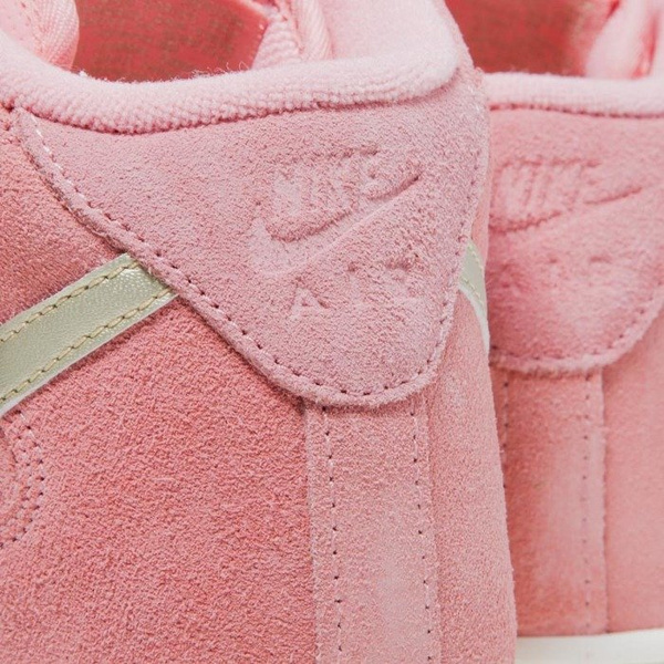 Sneakers buty Nike WMNS Air Force 1 '07 Mid Seasonal bright melon / metalic gold star 818596-800