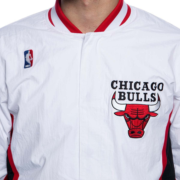 Kurtka Mitchell & Ness Chicago Bulls biała Authentic Warm Up Jacket