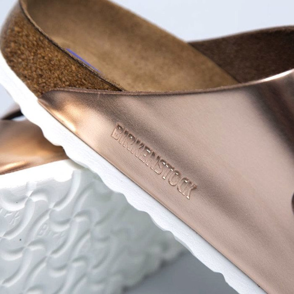 Klapki damskie Birkenstock Arizona BS Narrow Fit złote  (metallic copper 0952093)