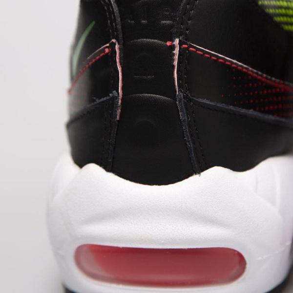 Sneakers buty Nike Air Max 95 black / aloe verde (AJ2018-004)