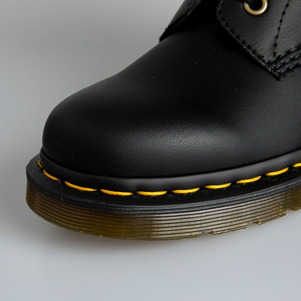 Buty Dr. Martens Vegan Black Felix Rub Off czarne (1460-14045001)