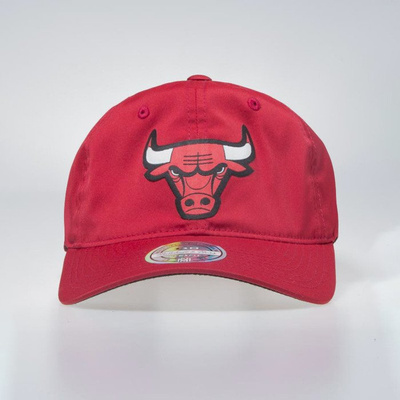 Czapka Mitchell & Ness Chicago Bulls red Light & Dry Strapback Current