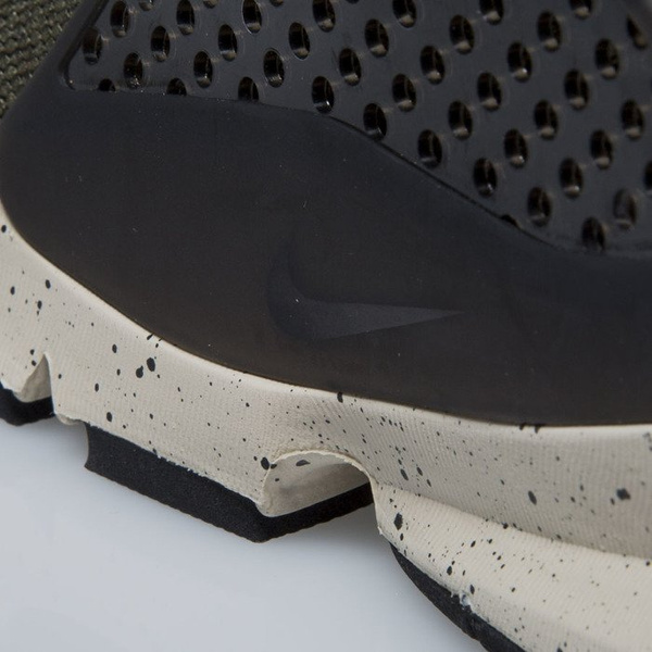 Sneakers buty Nike Sock Dart cargo khaki / black-rattan (819686-300)