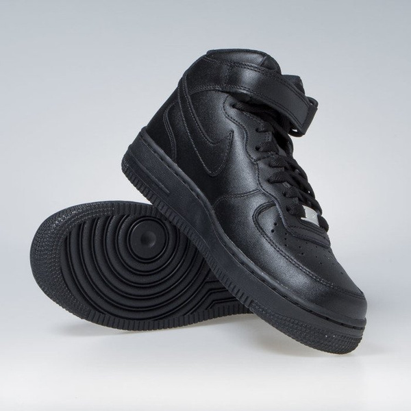 Sneakers buty Nike Air Force 1 '07 Mid black WMNS (366731-001)