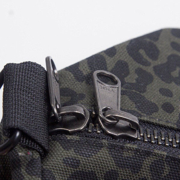 Carhartt torba Adams Duffle panther print / cypress / black