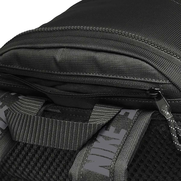 Plecak Nike Sportswear Essentials Backpack czarny