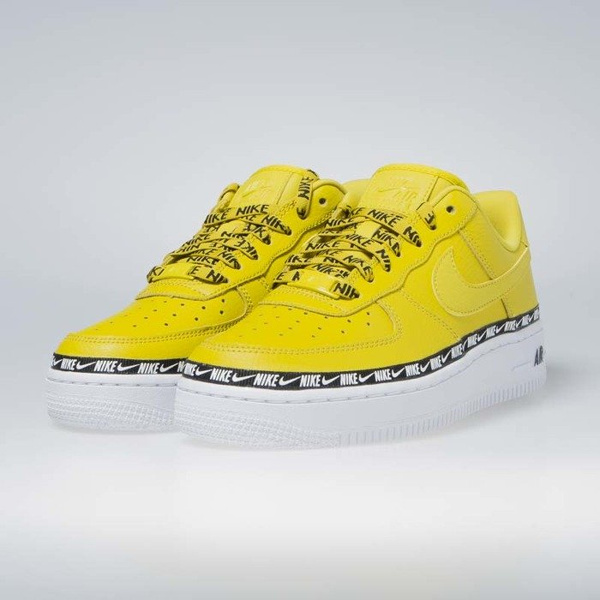 Sneakers buty damskie Nike Air Force 1 '07 SE PRM bright citron (AH6827-700)