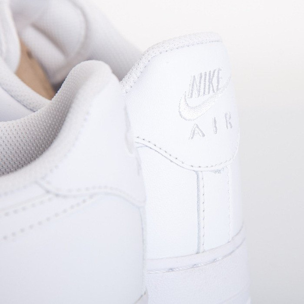 Sneakers buty Nike WMNS Air Force 1 '07 Low white (315115-112)