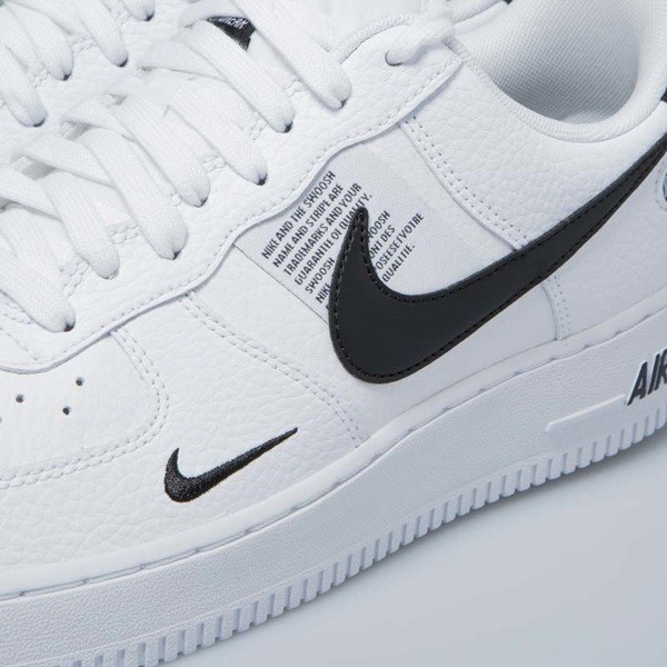 Sneakers buty Nike Air Force 1 '07 LV8 Untility white / white-black-tour yellow (AJ7747-100)