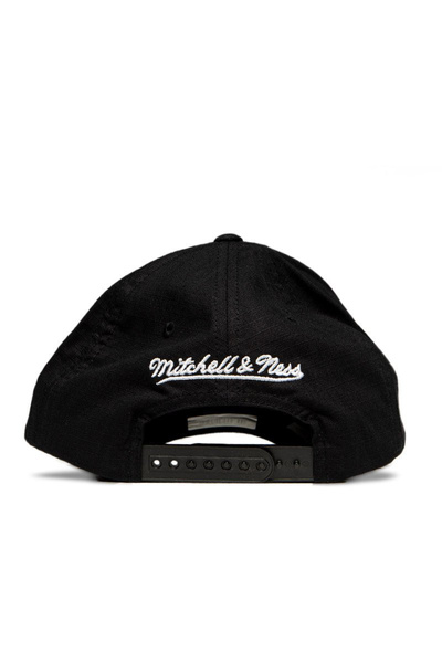 Czapka Mitchell & Ness snapback Chicago Bulls czarna Arc Low Pro