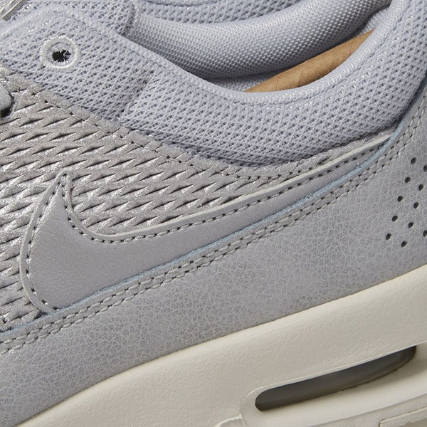 Sneakers buty Nike WMNS Air Max Thea Premium Leather metallic platinum / pure platinum 904500-004