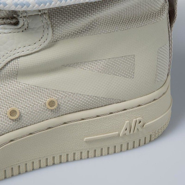 Sneakers buty zimowe damskie Nike SF AF1 High rathan / rathan - white AA3965-200