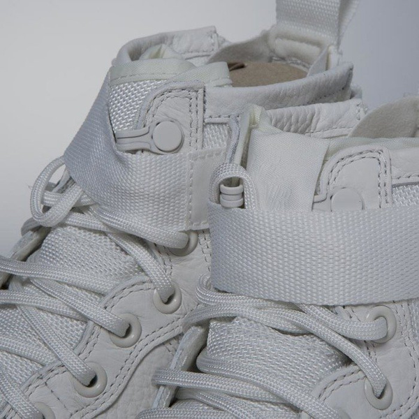 Sneakers buty Nike SF Air Force 1 Mid ivory / ivory - neutral olive 917753-101