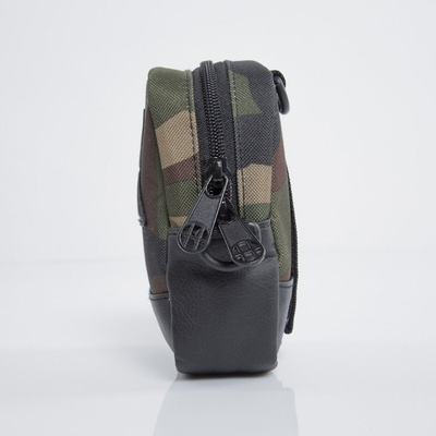 HUF saszetka nerka Camera Case woodland camo